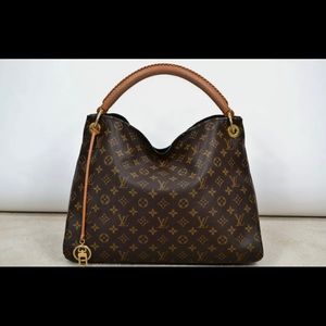 Louis Vuitton MM Artsy great condition